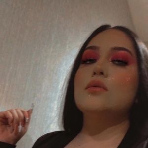 Meet your Posher, Alexandrea